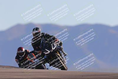 media/Nov-06-2023-Moto Forza (Mon) [[ce023d0744]]/3-Intermediate Group/Session 5 (Turn 9)/